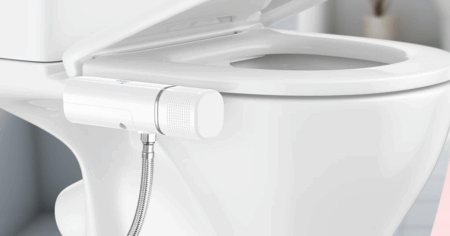 Ultra Slim bidet attachment