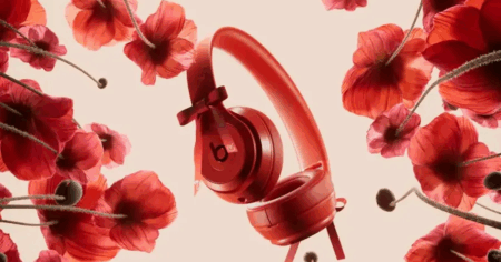 Beats Solo 4 Jennie Special Edition Headphones