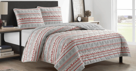Dearfoams Super Soft Reindeer Quilt Full Queen