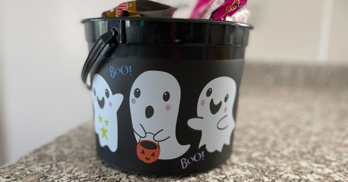 TRICK OR TREAT BUCKTS copy TRICK OR TREAT BUCKTS copy