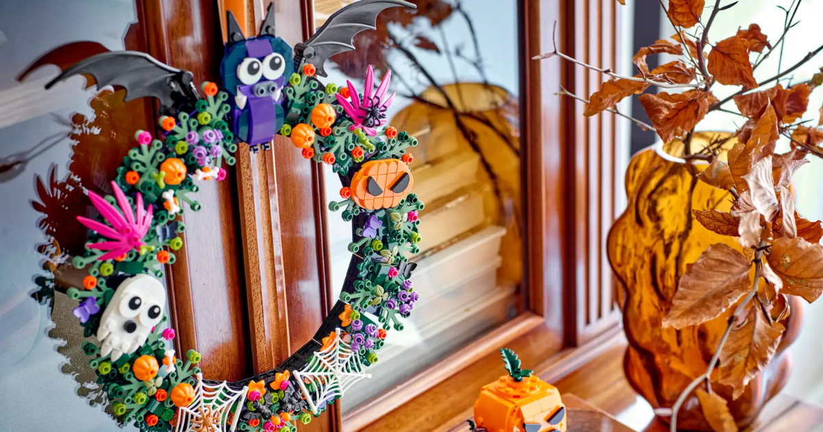 halloween wreath lego