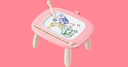 MAGNETIC DRAWING BOARD