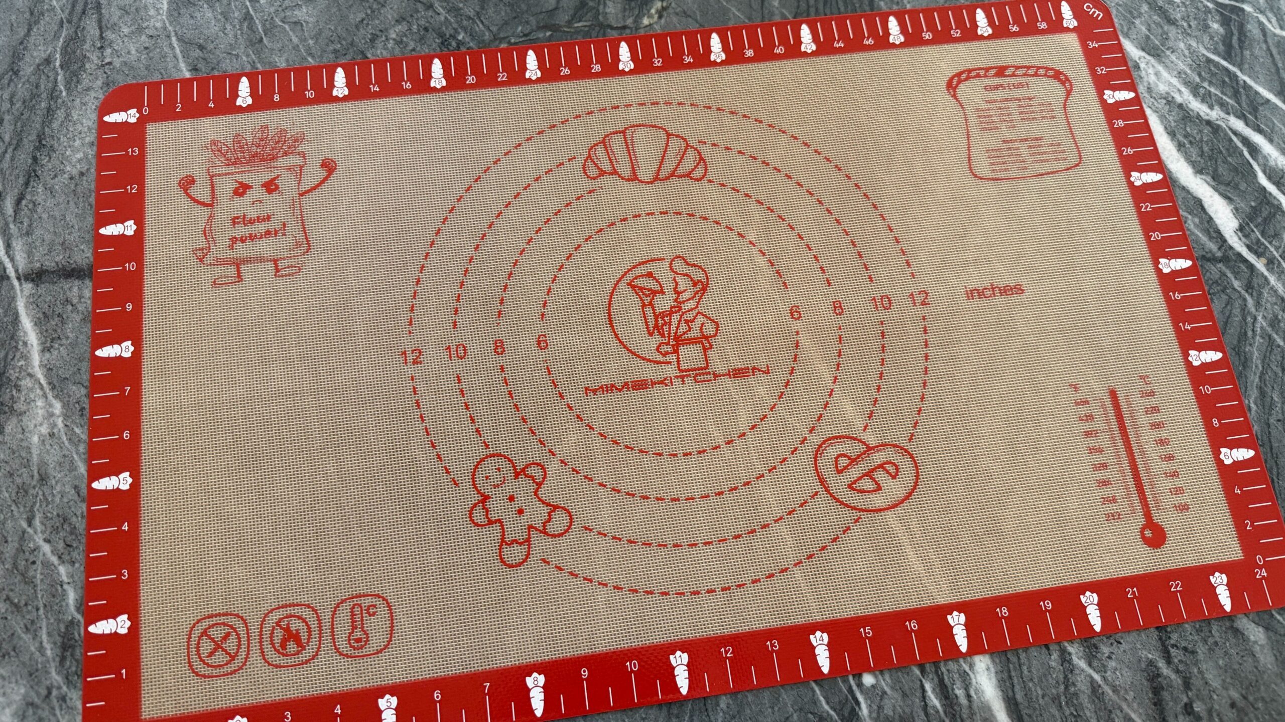 Silicone Baking Mat scaled