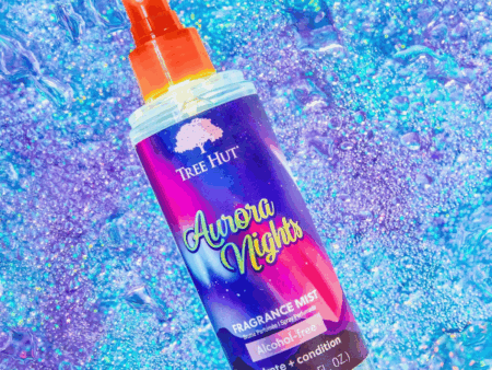 Tree Hut Aurora Nights Mist