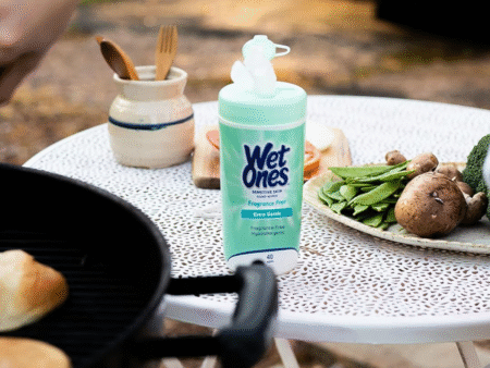 Wet Ones Wipes