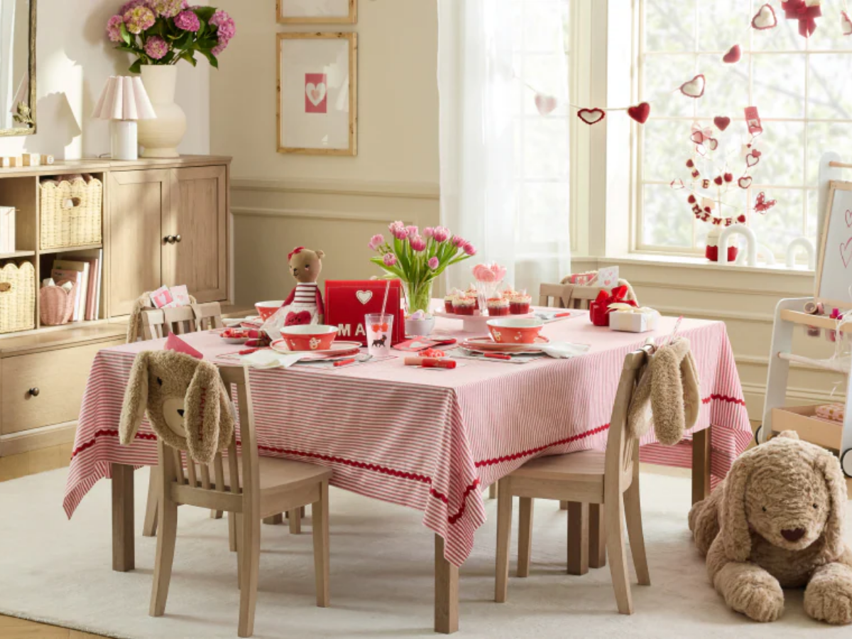 Free Valentine's Day Crafting Party Event on Feb 7th at Pottery Barn