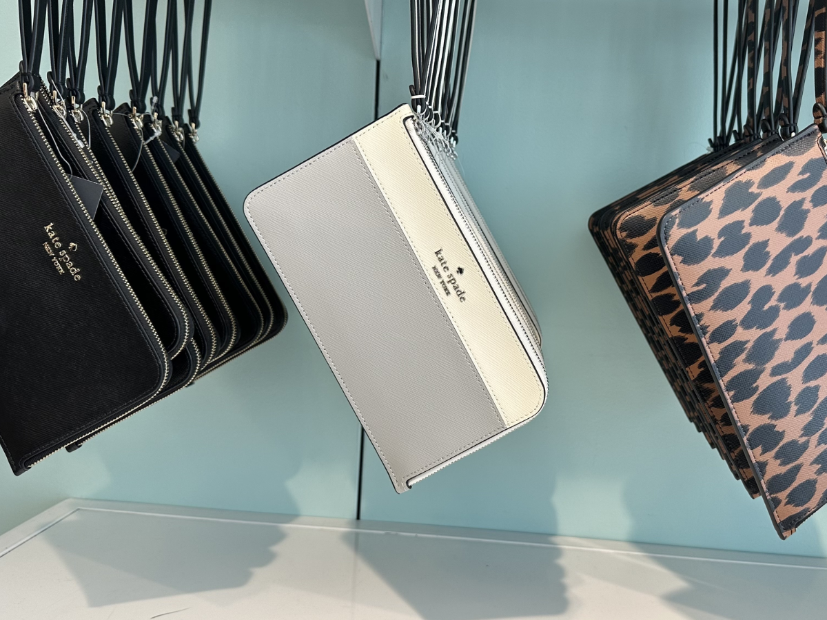 Kate Spade Wristlets Kate Spade Wristlets