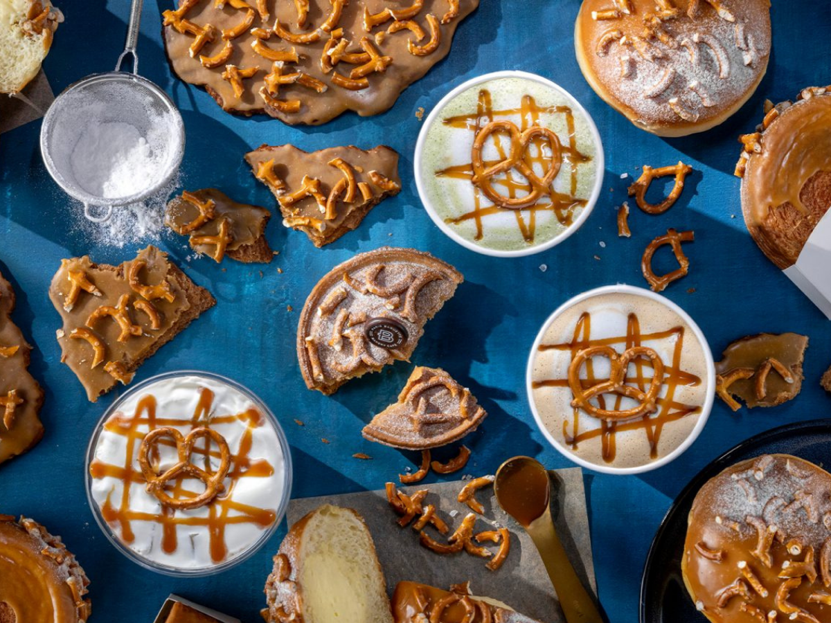 Paris Baguette Salted Caramel Beverages Pastries