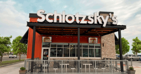 Schlotzsky's Exterior Store