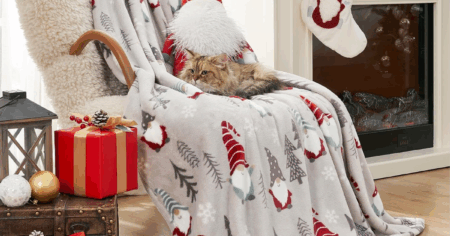 Cozy Bliss Gnome Throw