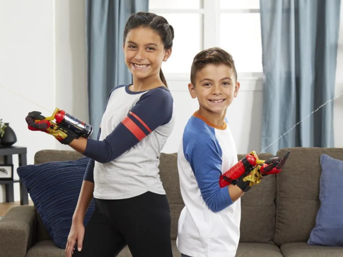 Marvel Spider Man Super Web Slinger Stocking Stuffers for Kids spider man toy