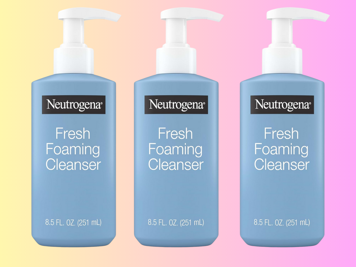 Neutrogena Fresh Foaming Facial Cleanser All In One Makeup Remover Face Wash for Nor mal to Oily Skin Deeply Cleanses & Removes Waterproof Makeup Soap Free Non Comedogenic 8 5 fl oz cleanser