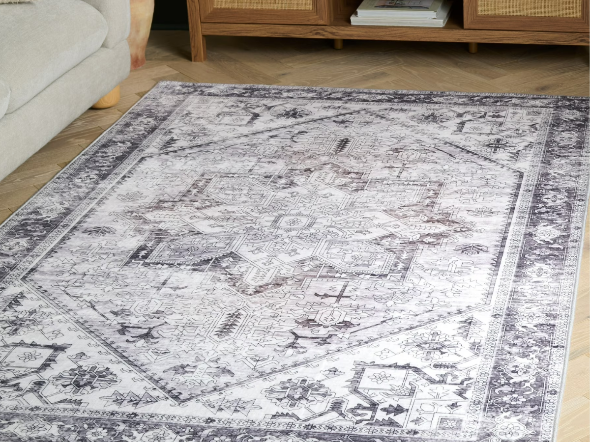 Safavieh Area Rug