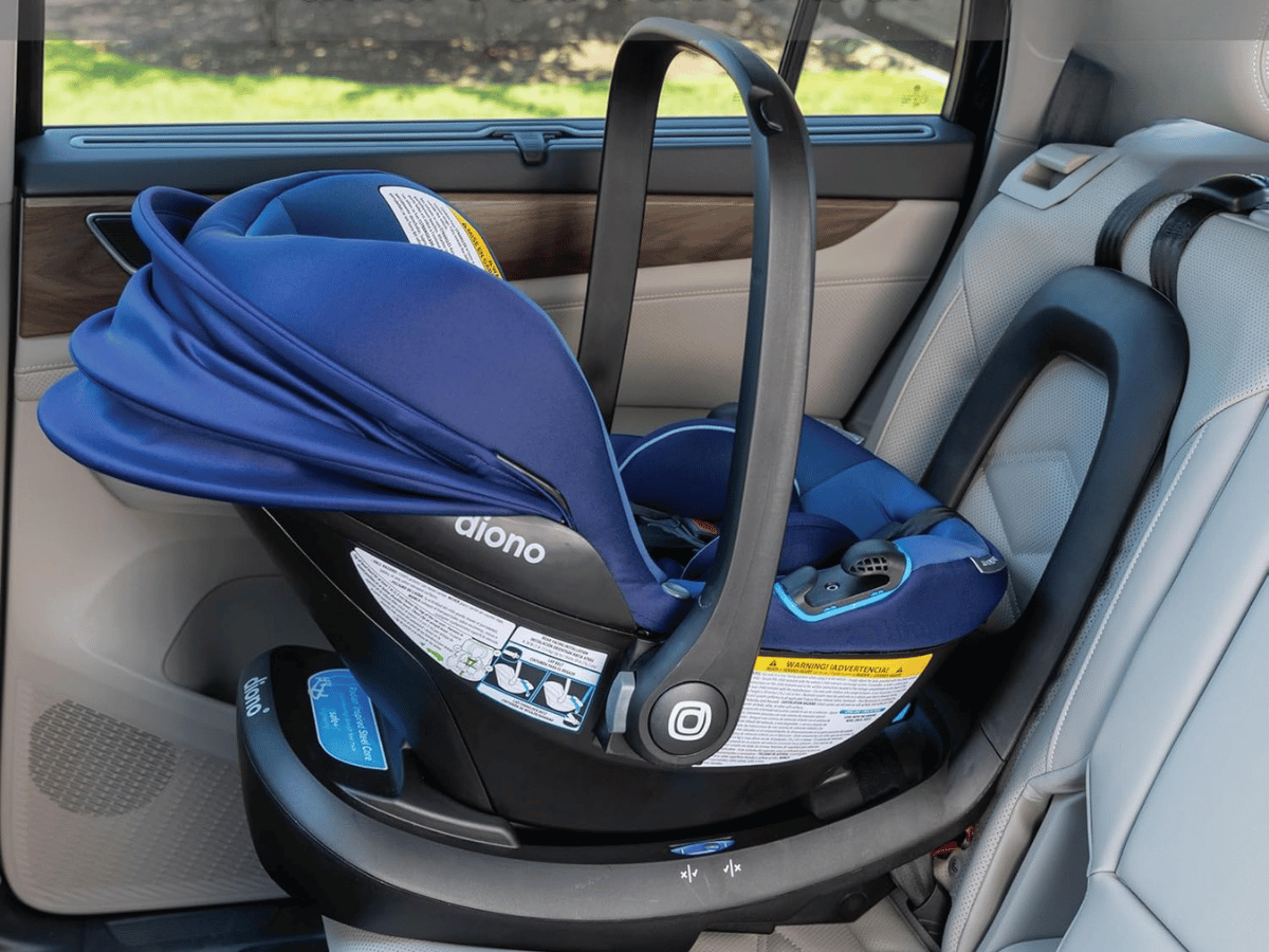 Diono LiteClik30 XT SafePlus Infant Car Seat and Base