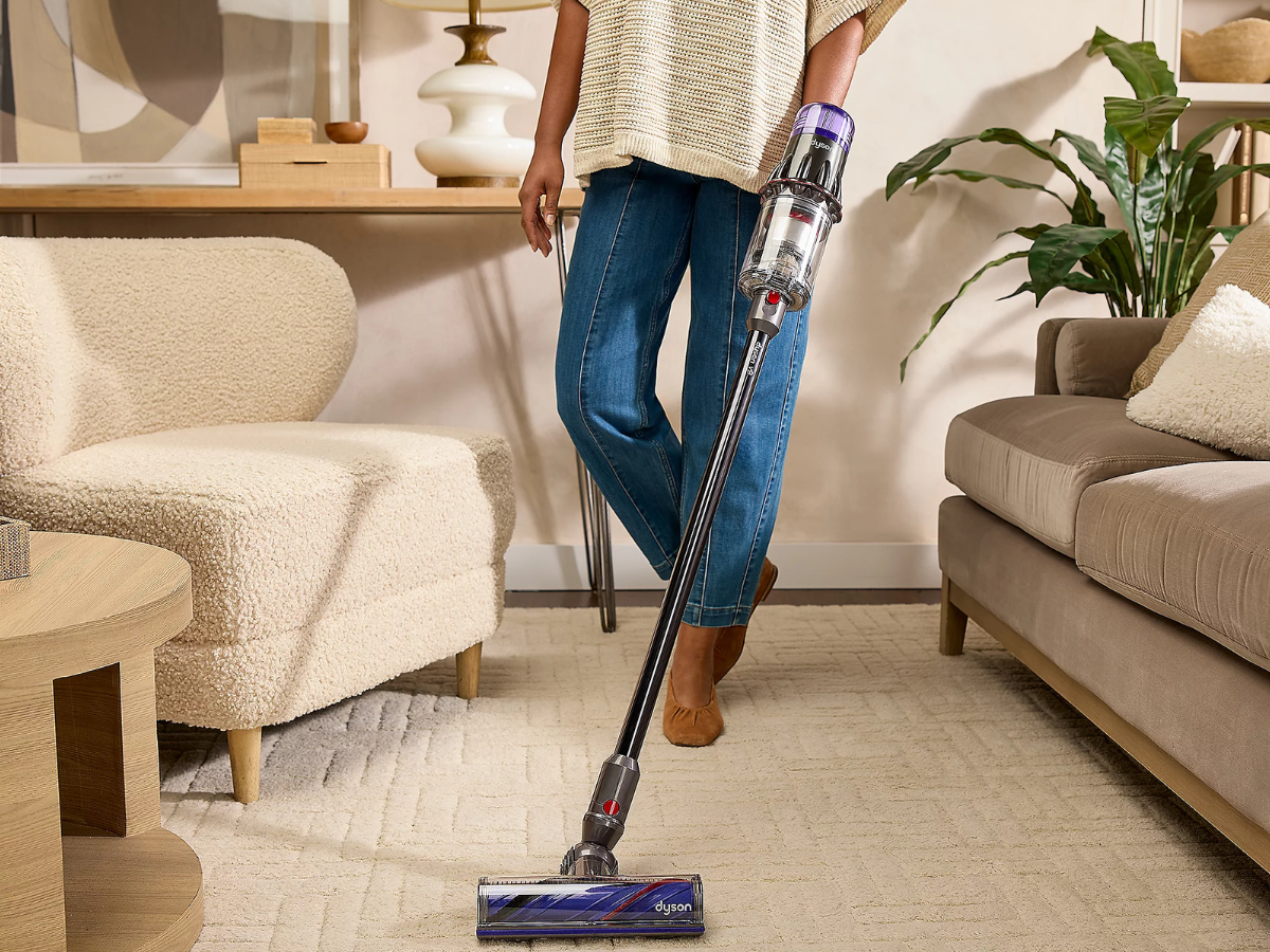 Dyson V9 Vacuum