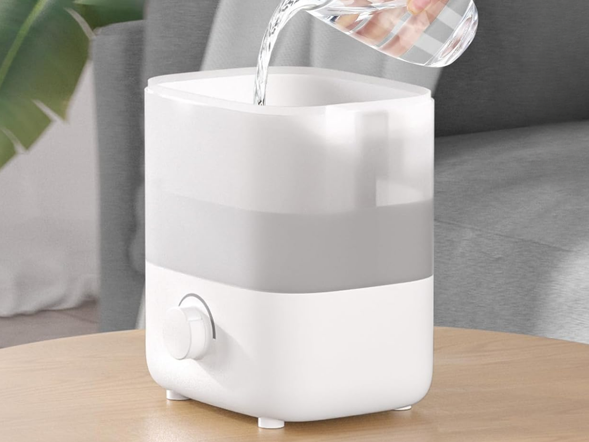 HUMIDIFIER
