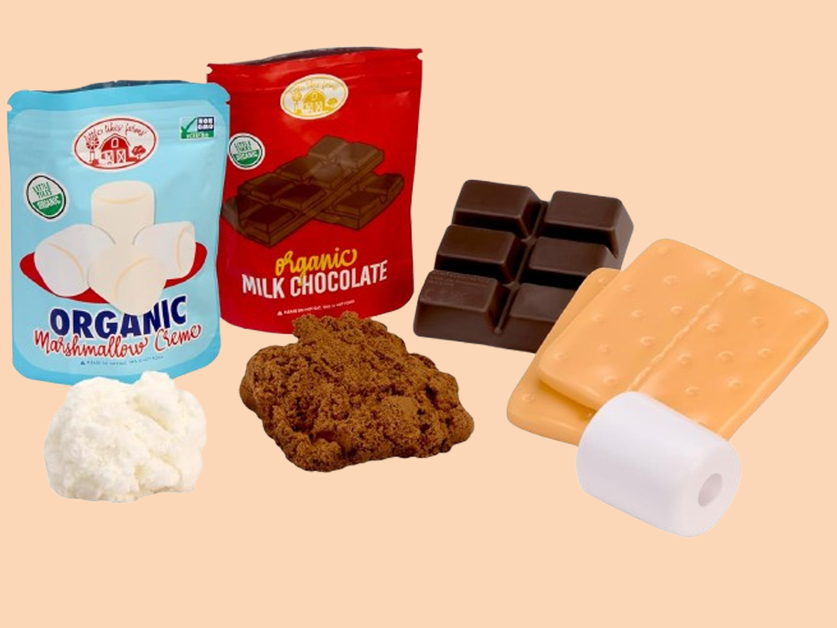 Little Tikes Creative Chefs Smores Kit with 8 Accessories