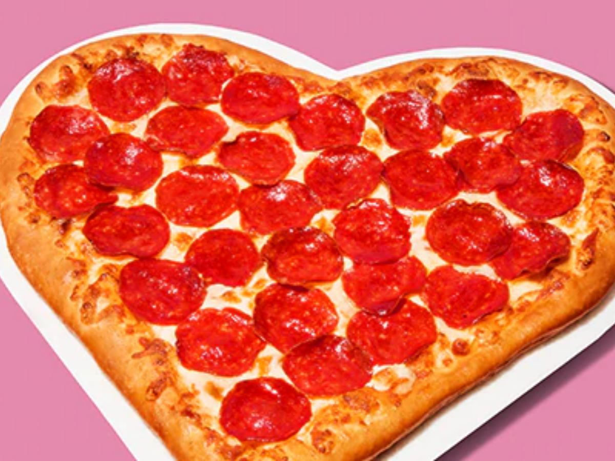 Pizza Hut Heart Shaped Pizza Pizza Hut Heart Shaped Pizza