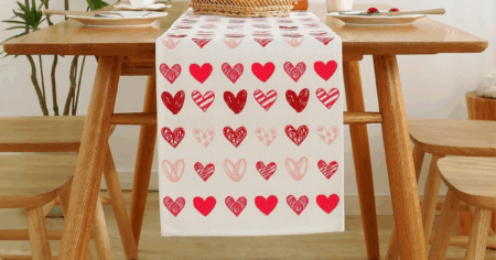 valentines table runner