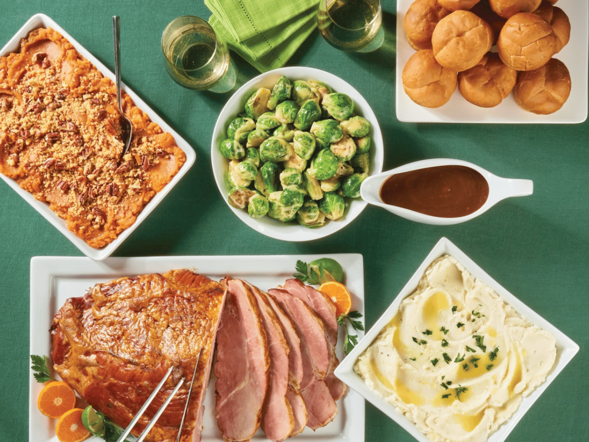 The Hy-Vee PERKS Hub Easter Meal Pack Sweepstakes! 5 Winners Get a Meal!