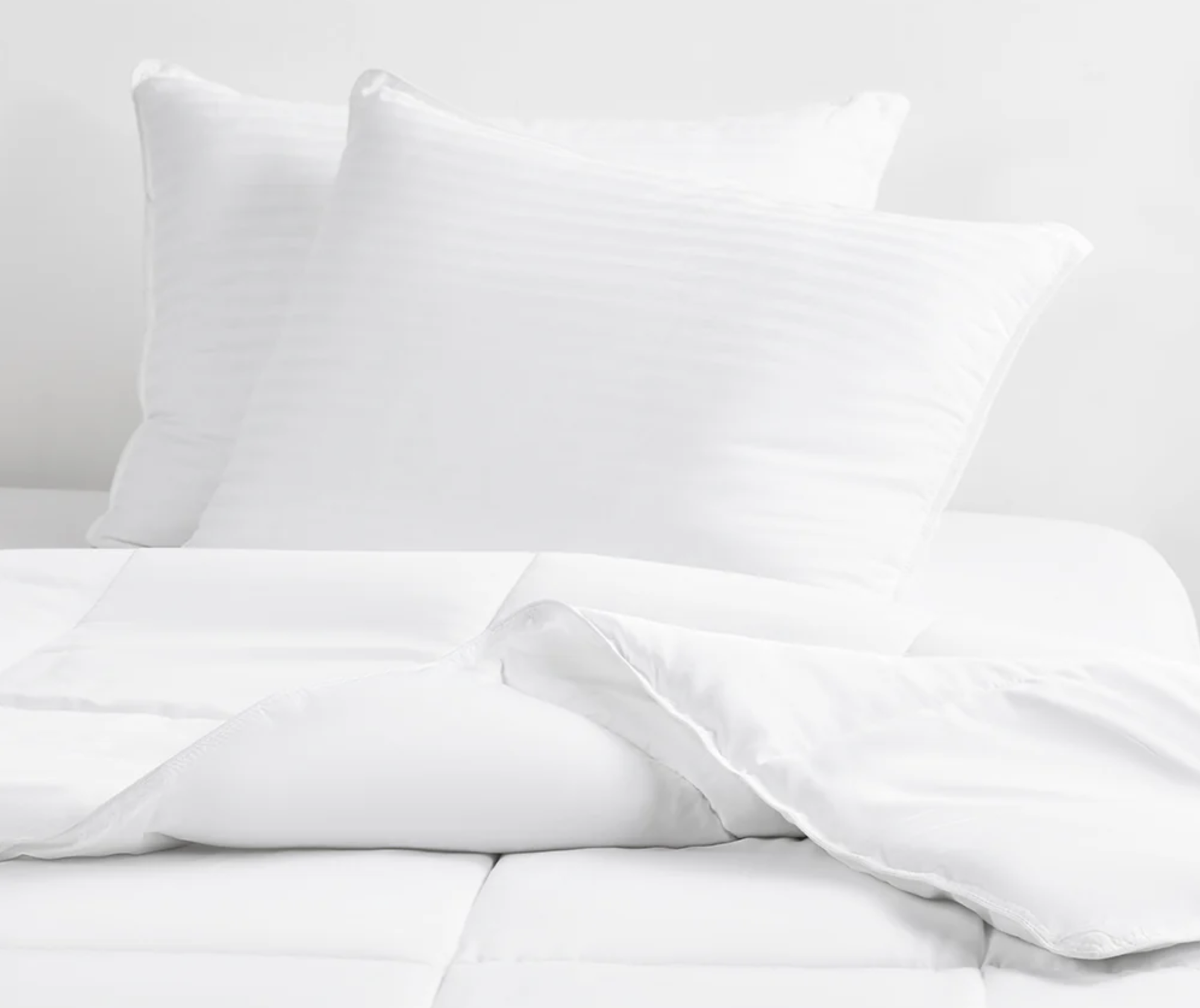 Linens Hutch Pillows