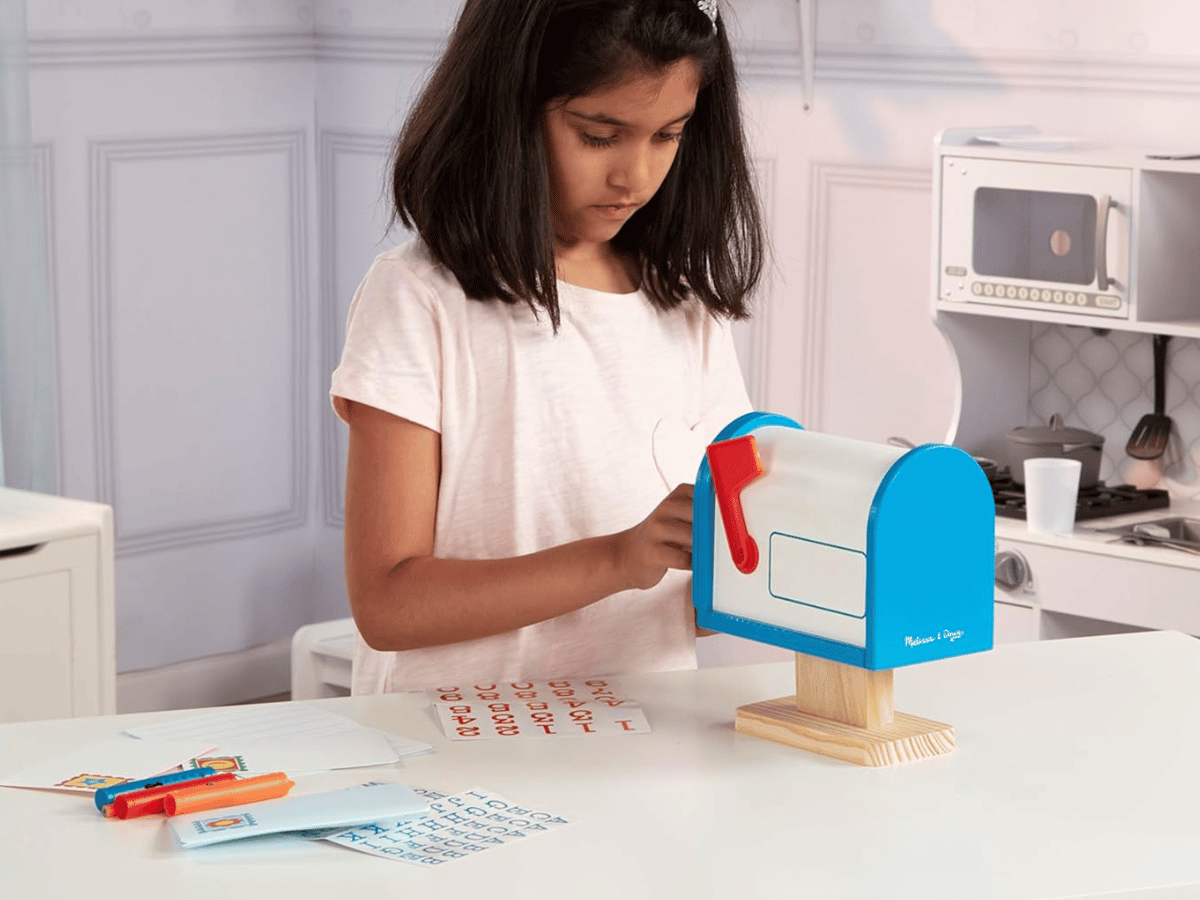 Melissa Doug Mailbox