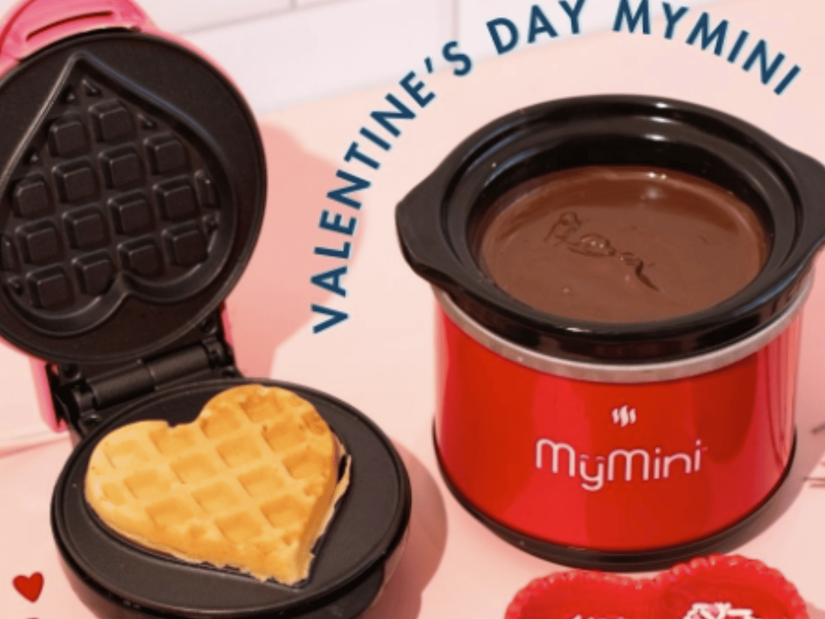 Nostalgia Electronics Valentines Day Giveaway