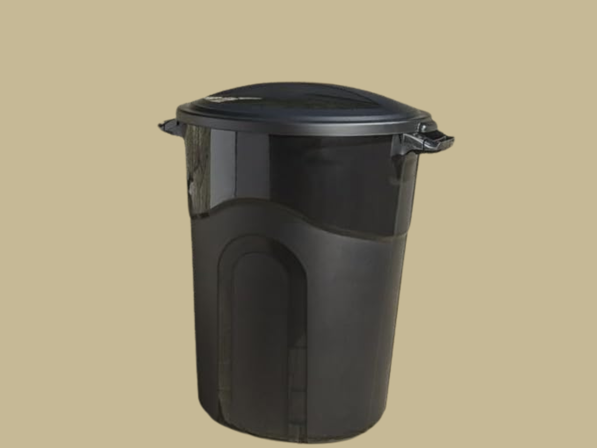 32 Gallon Heavy Duty Plastic Garbage Can