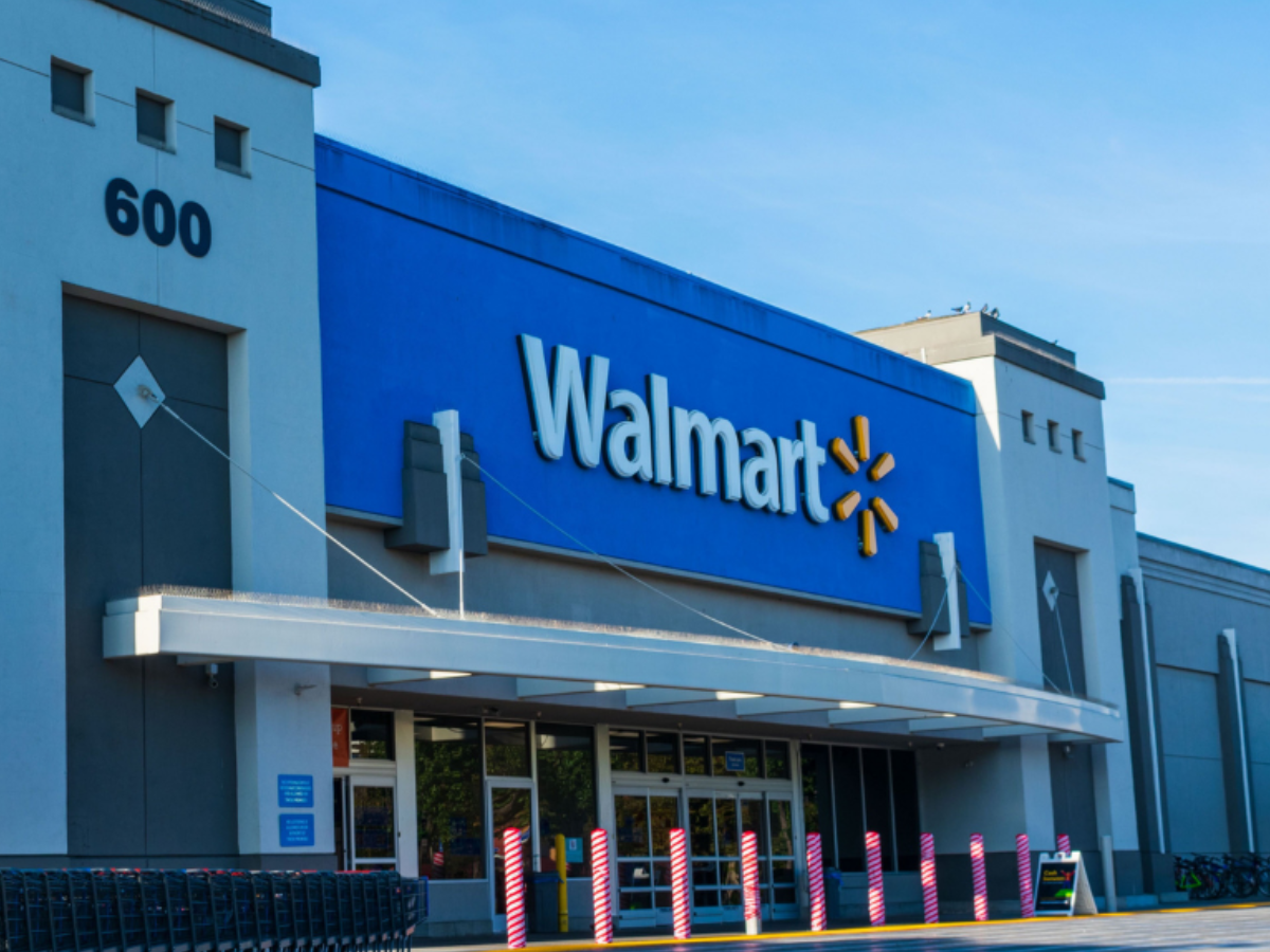 Walmart Store Front