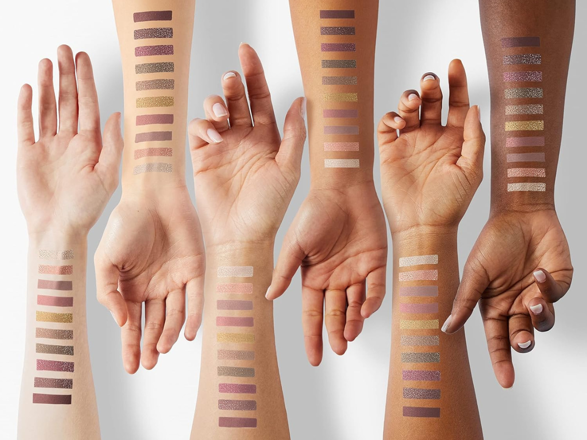 10-piece eyeshadow cream sticks