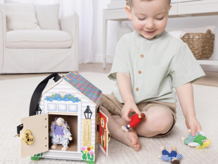 Melissa and Doug playhouse