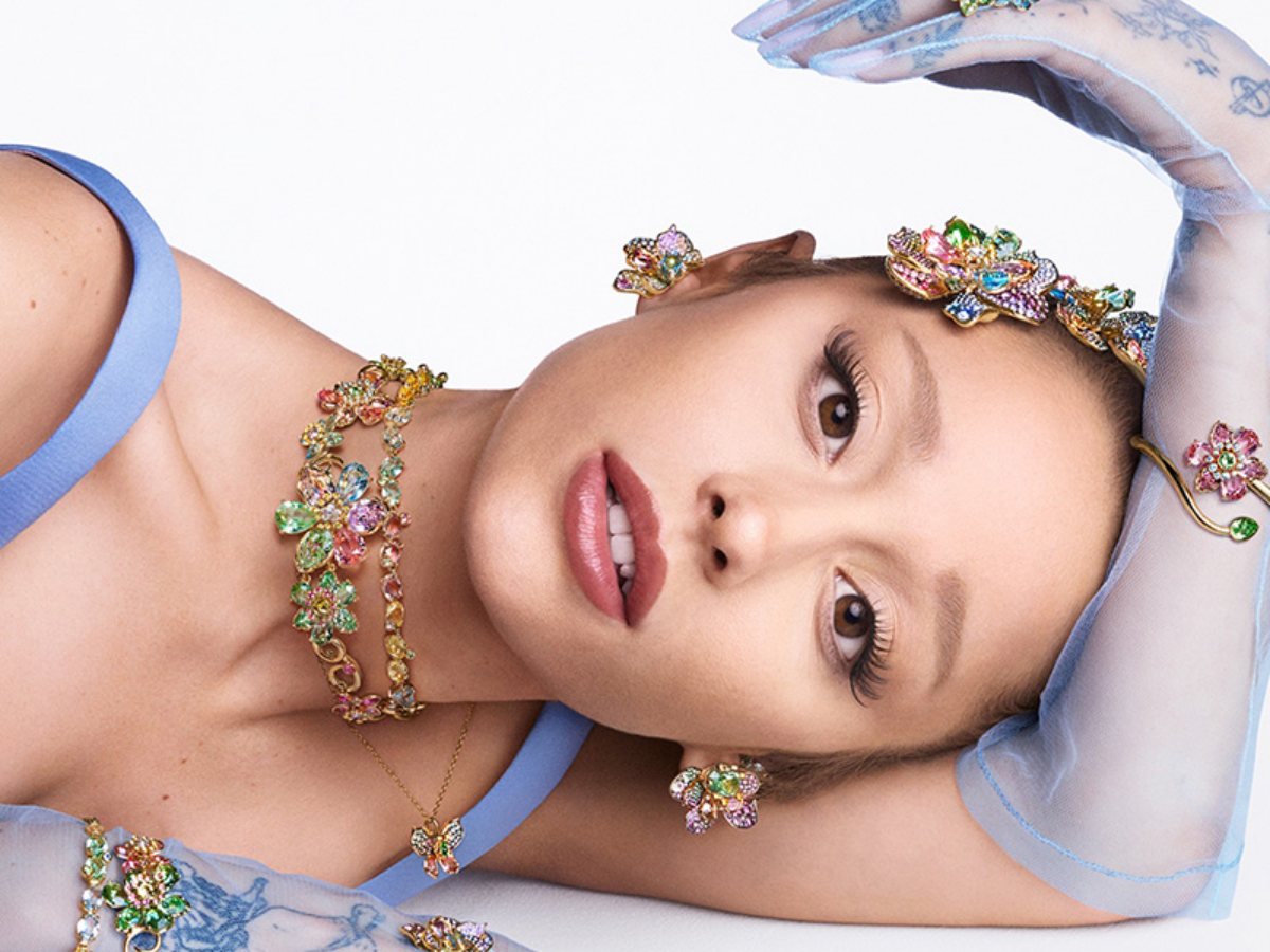 Ariana Grande x Swarovski Capsule Instant Win Game & Sweepstakes Ariana Grande x Swarovski Capsule Instant Win Game & Sweepstakes