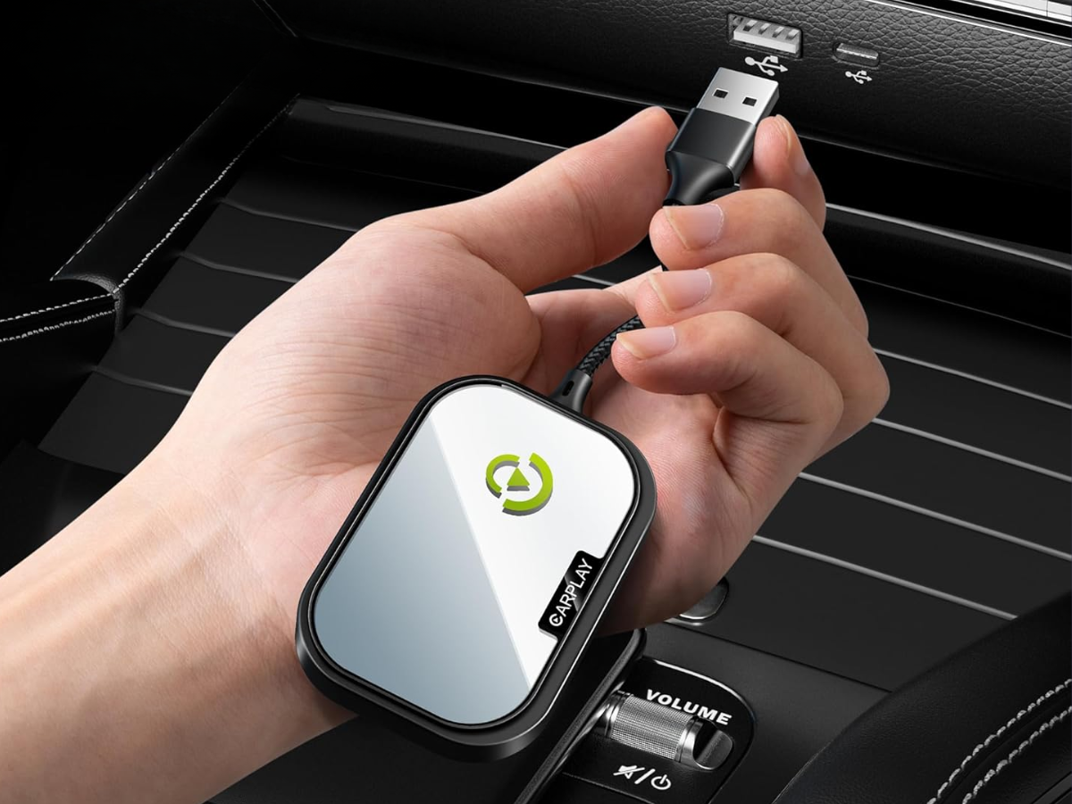 CarEase Wireless CarPlay Adapter
