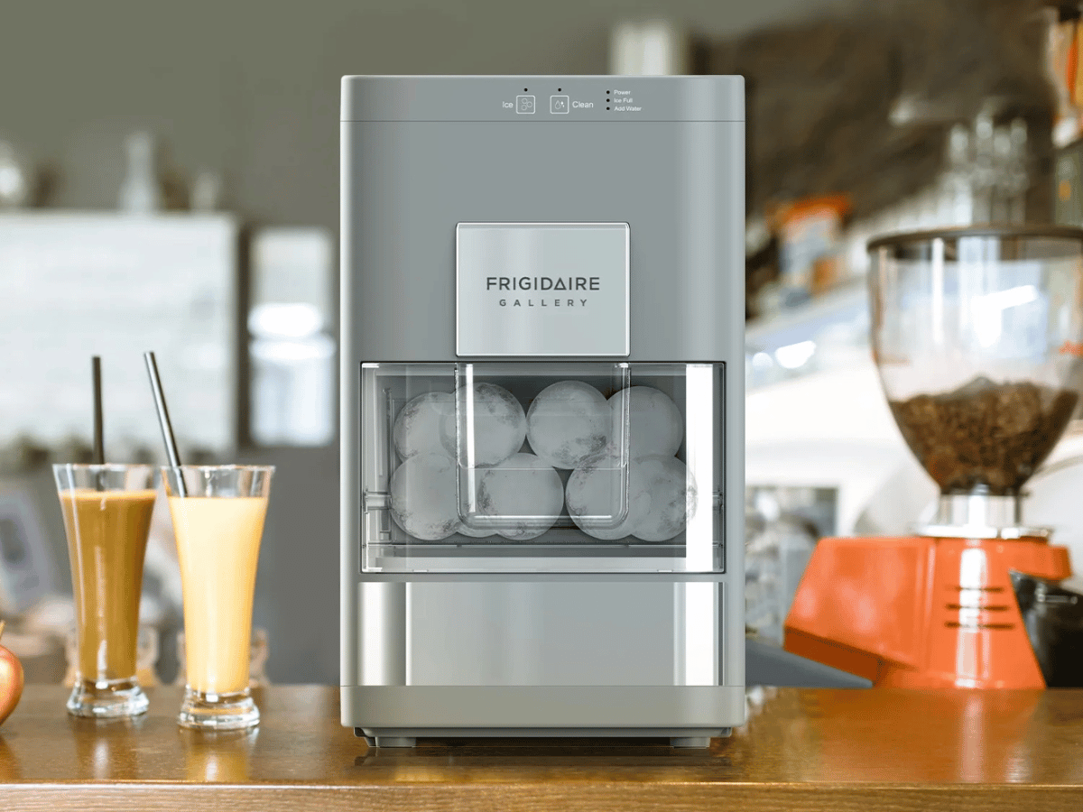 Frigidaire Gallery Artisanal Sphere Ice Maker Frigidaire Gallery Artisanal Sphere Ice Maker