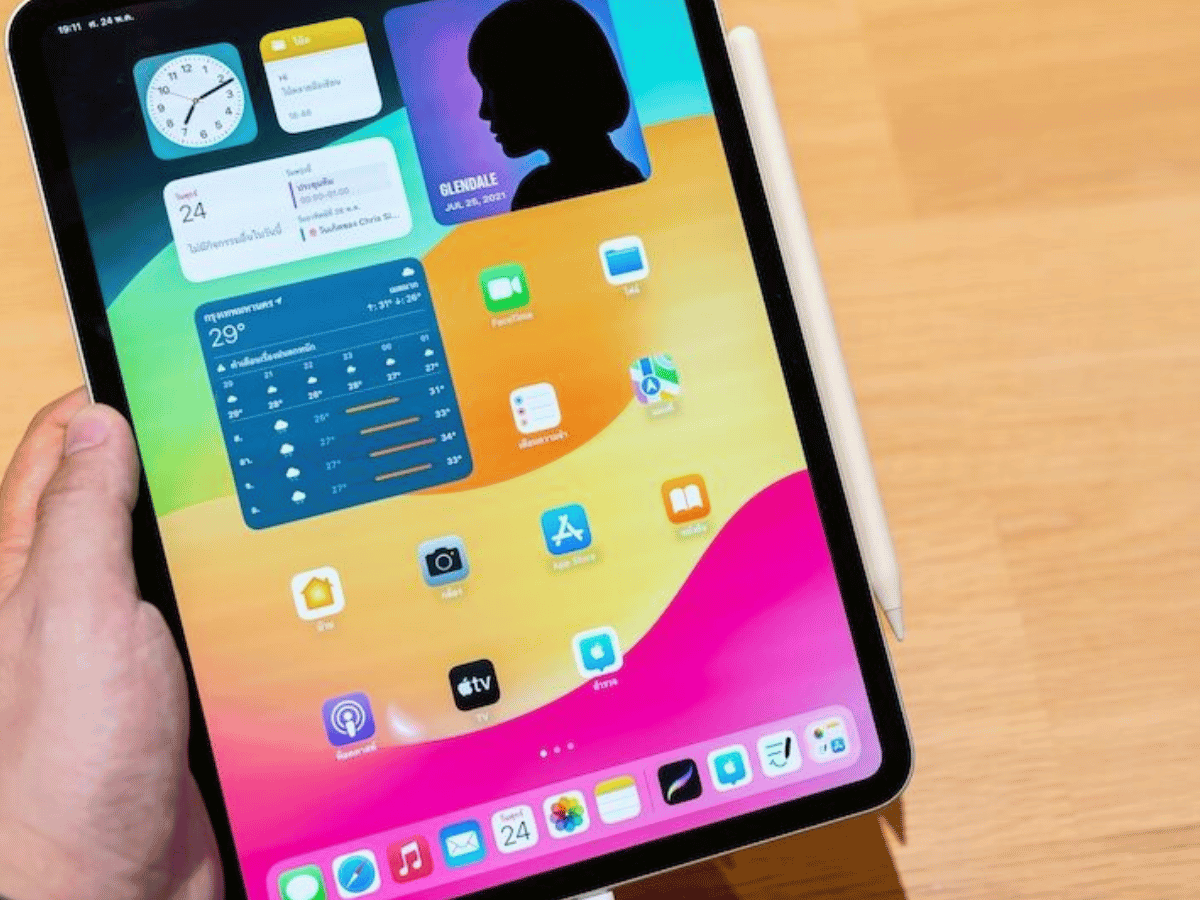 Apple iPad Giveaway!