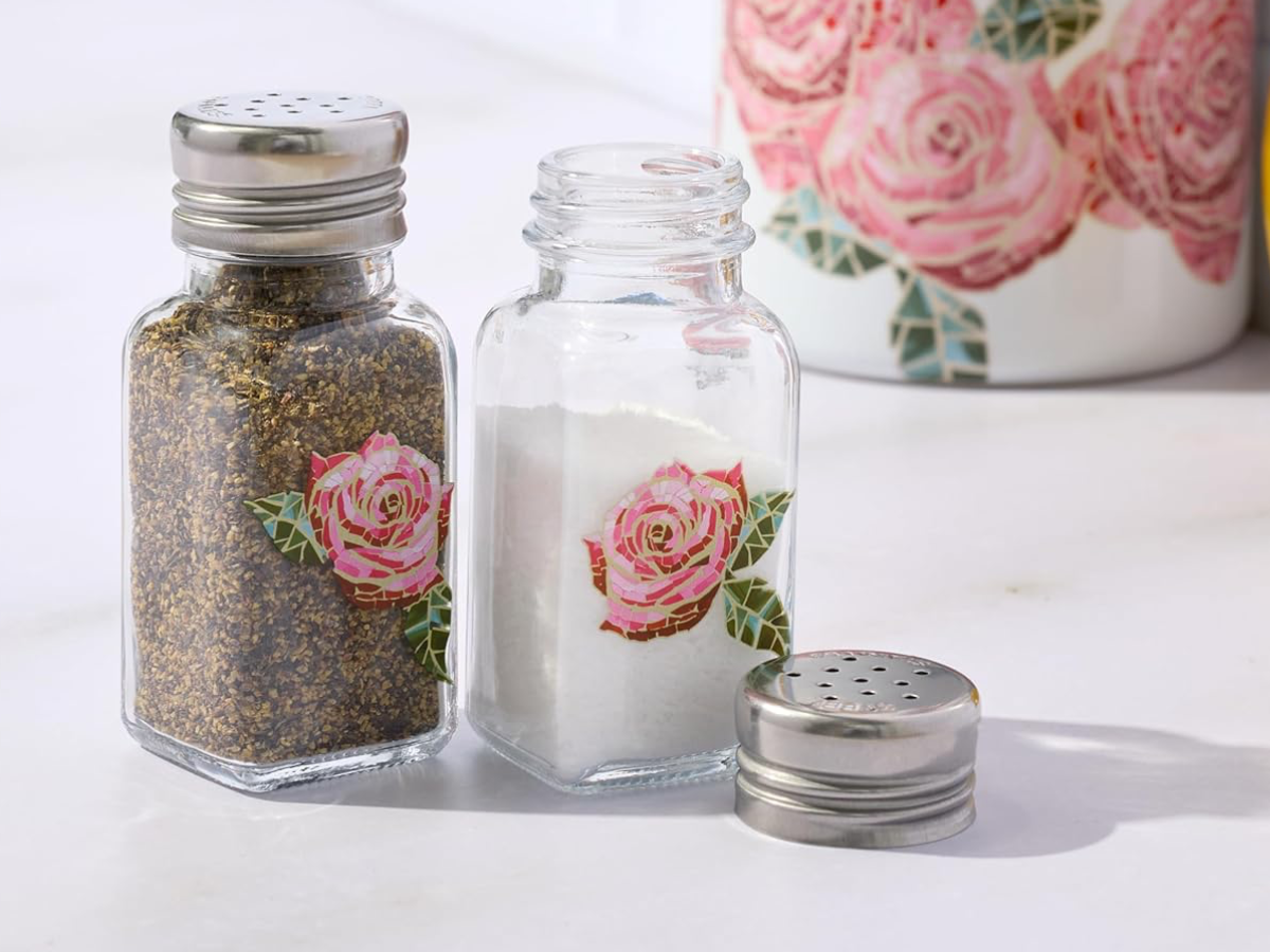 Dolly Parton salt and pepper shaker