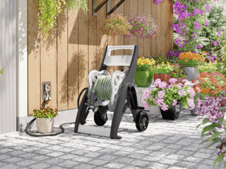 Suncast Hose Reel (1)