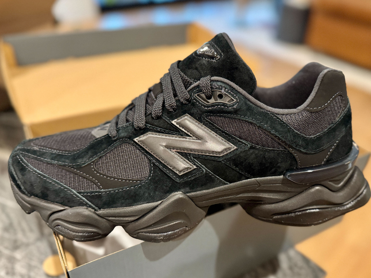 new balance 9060 black cat